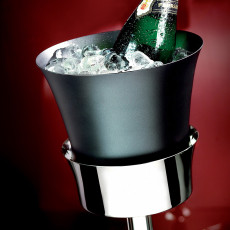 La Tavola - Cafe & club
